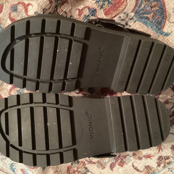 Vionic sandals - Picture 4 of 7